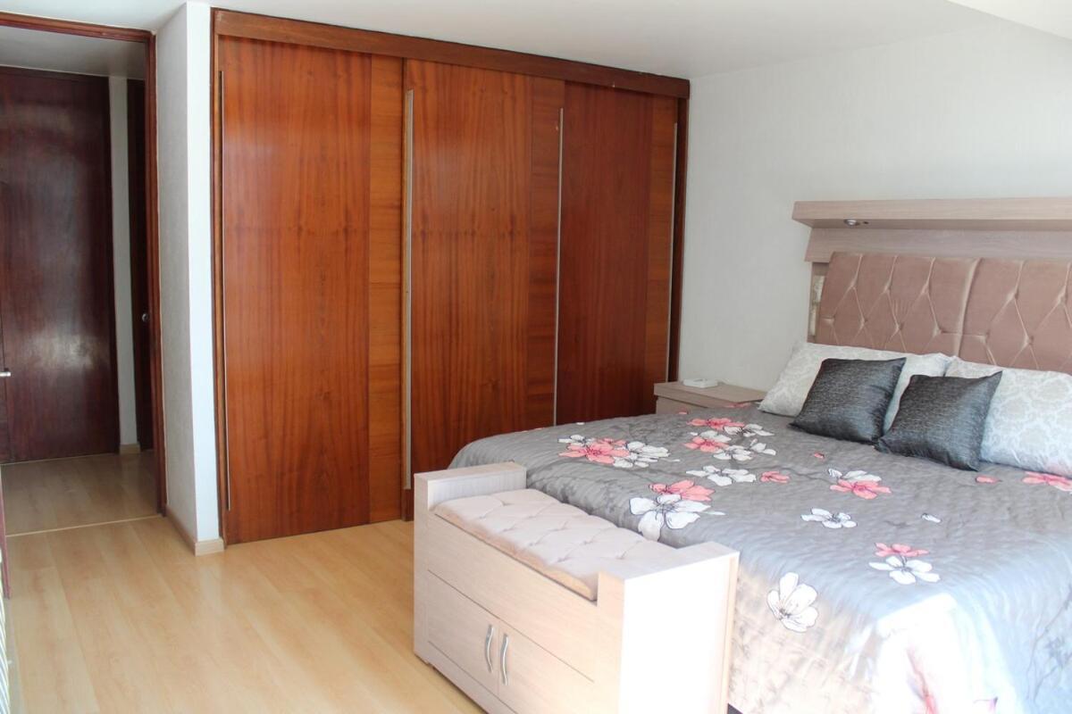 Appartement 3 Recamaras, 4 Camas, 2 Banos, Estacionamiento *