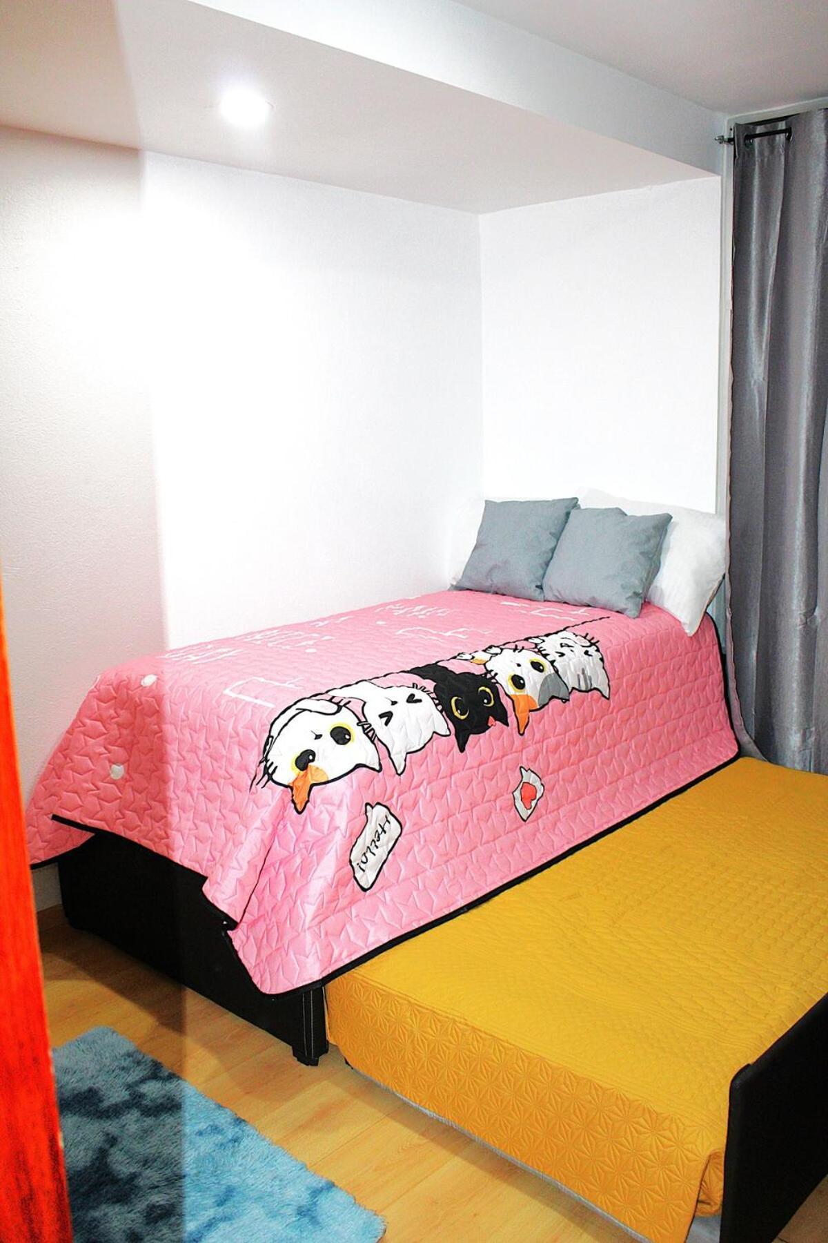 3 Recamaras, 4 Camas, 2 Banos, Estacionamiento Appartement *